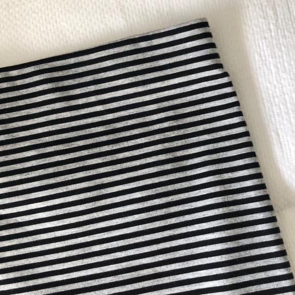 Striped Pencil Skirt - Picture 3 of 3